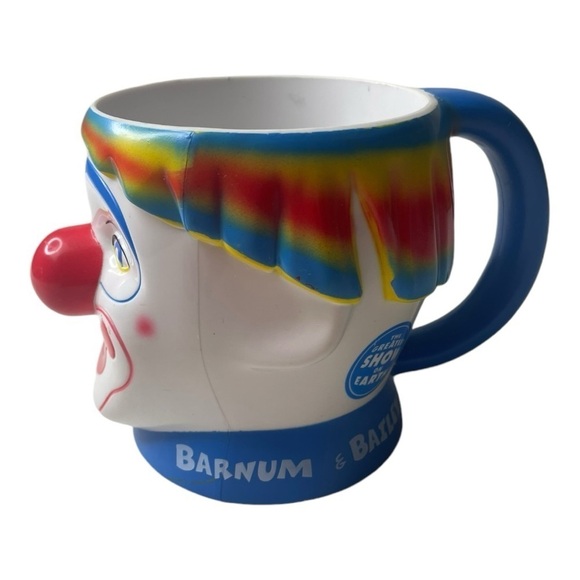 Vintage Ringling Bros Barnum & Bailey Circus Clown Plastic Mug - Picture 2 of 6